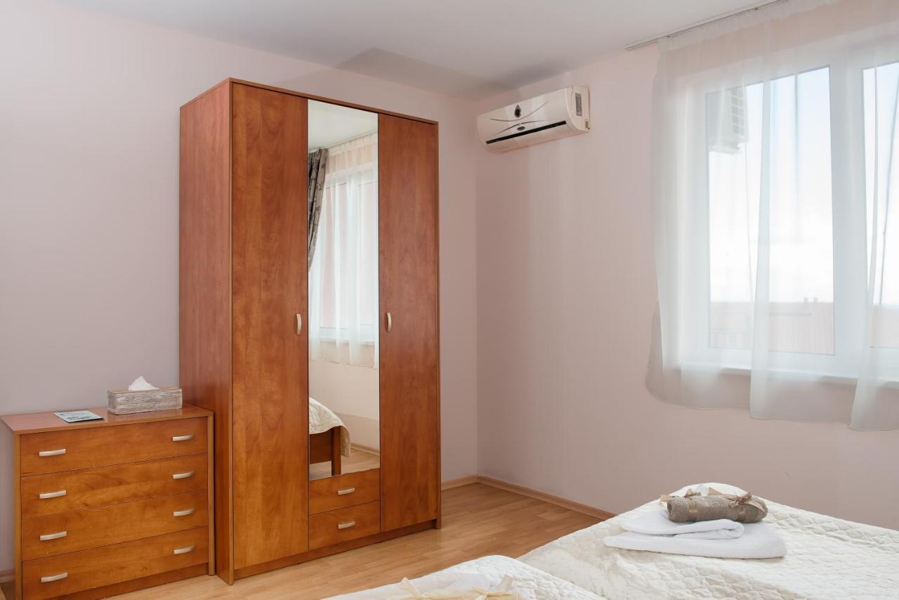 Privilege Beach Apartments Sveti Vlas Eksteriør billede