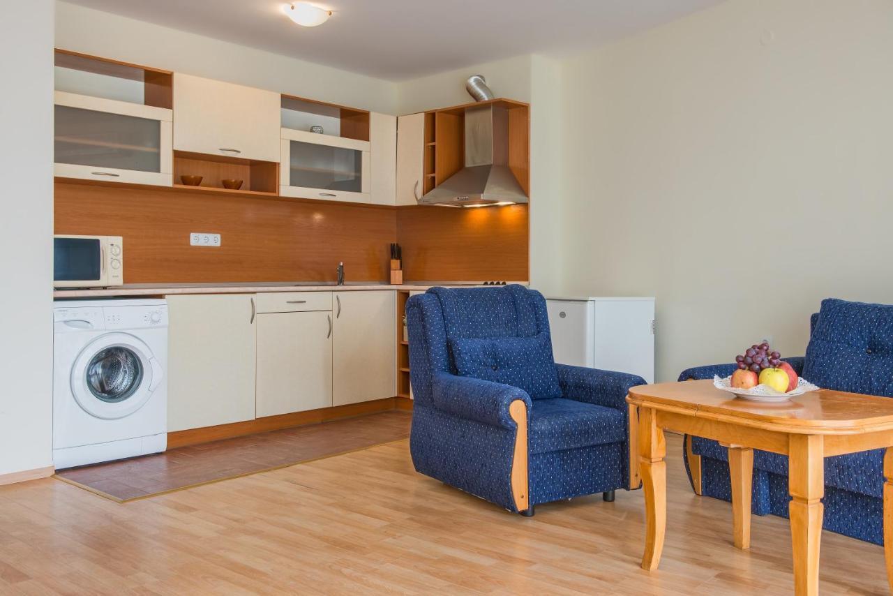 Privilege Beach Apartments Sveti Vlas Eksteriør billede