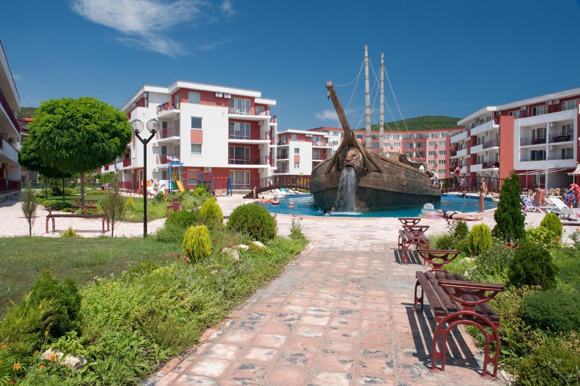 Privilege Beach Apartments Sveti Vlas Eksteriør billede